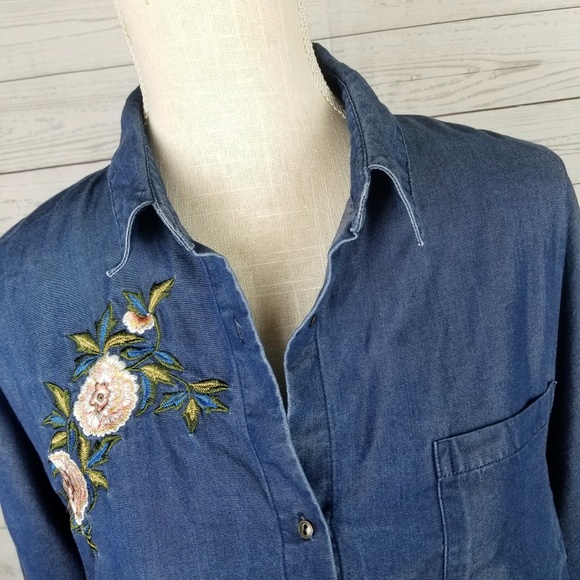 Zara Basic Z1975 Embroidered Denim Button Top - Picture 4 of 8